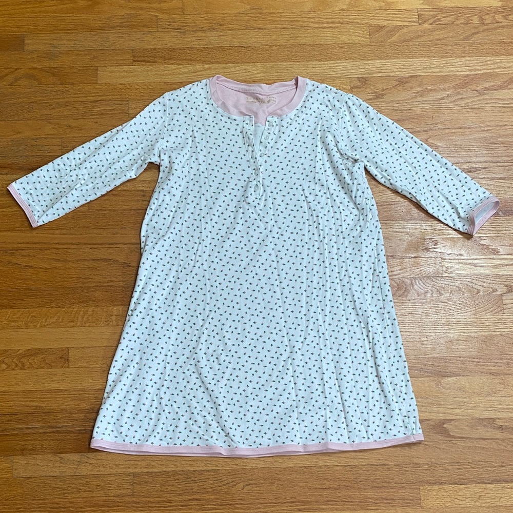 The Beaufort Bonnet Company Nightingale nightgown in dainty floral size XS